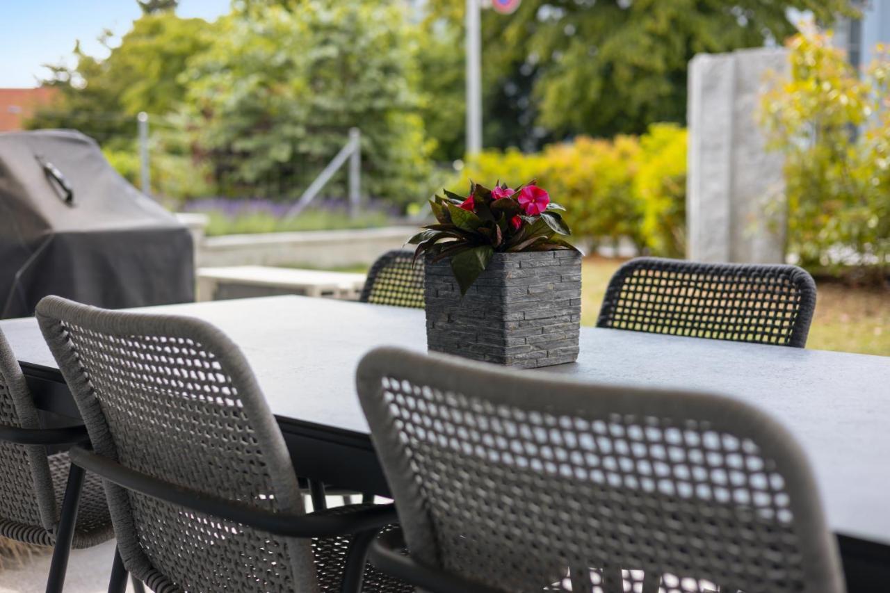 The R Apartment Zugerberg - Ev Wallbox - Terrasse Geroldswil Extérieur photo